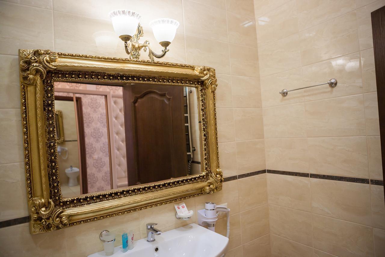 Hotel Astoria Mykolaïv Esterno foto