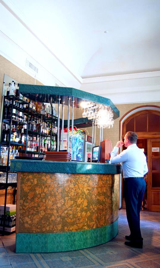 Hotel Astoria Mykolaïv Esterno foto