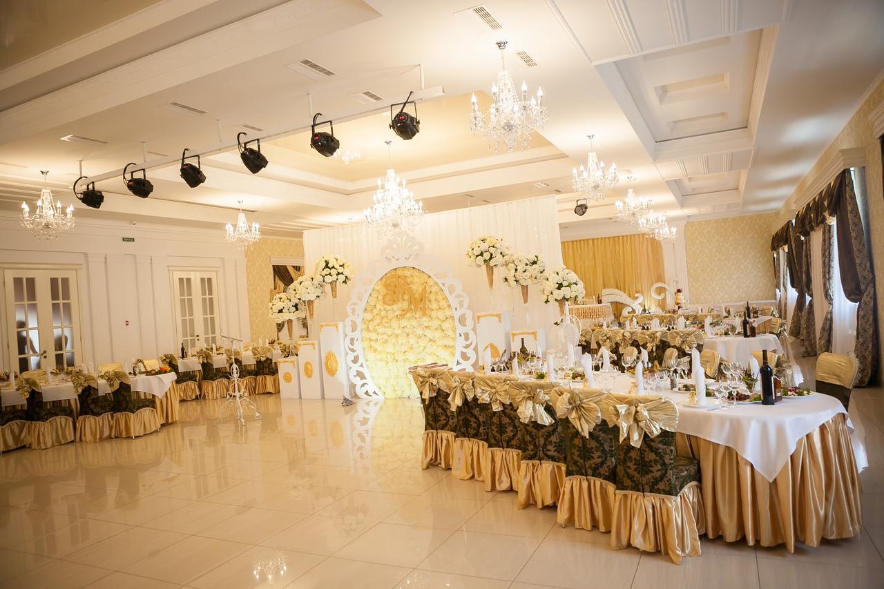 Hotel Astoria Mykolaïv Esterno foto